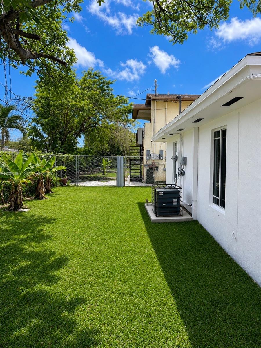 7529 NW 1st Avenue, Miami, FL 33150 photo 13