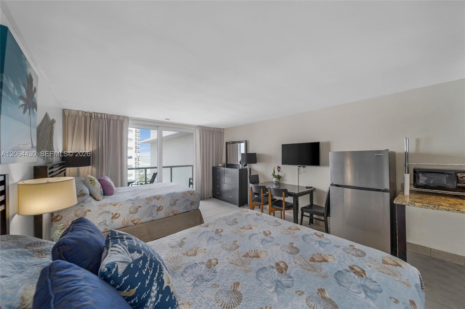 19201 N Collins Avenue 1117, Sunny Isles Beach, FL 33160