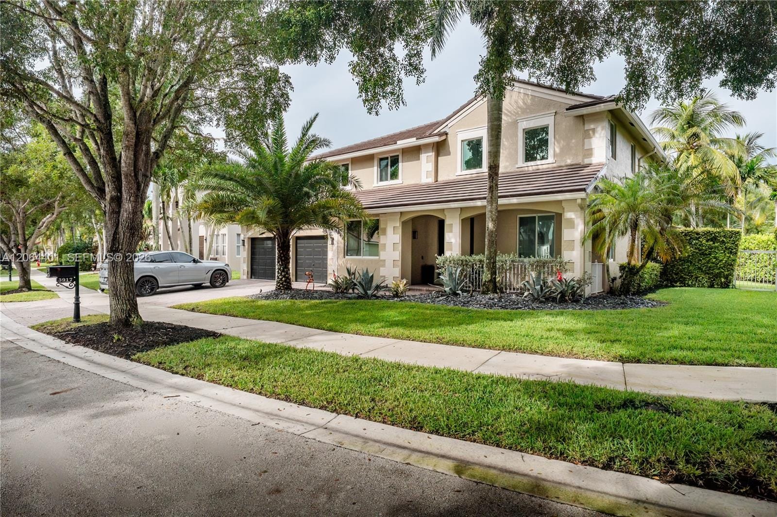 3917 Heron Ridge Lane, Weston, FL 33331
