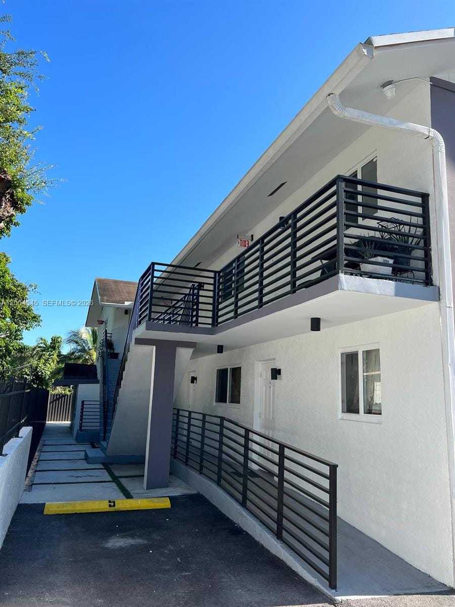 2611 NW 32nd Street, Miami, FL 33142 photo 2