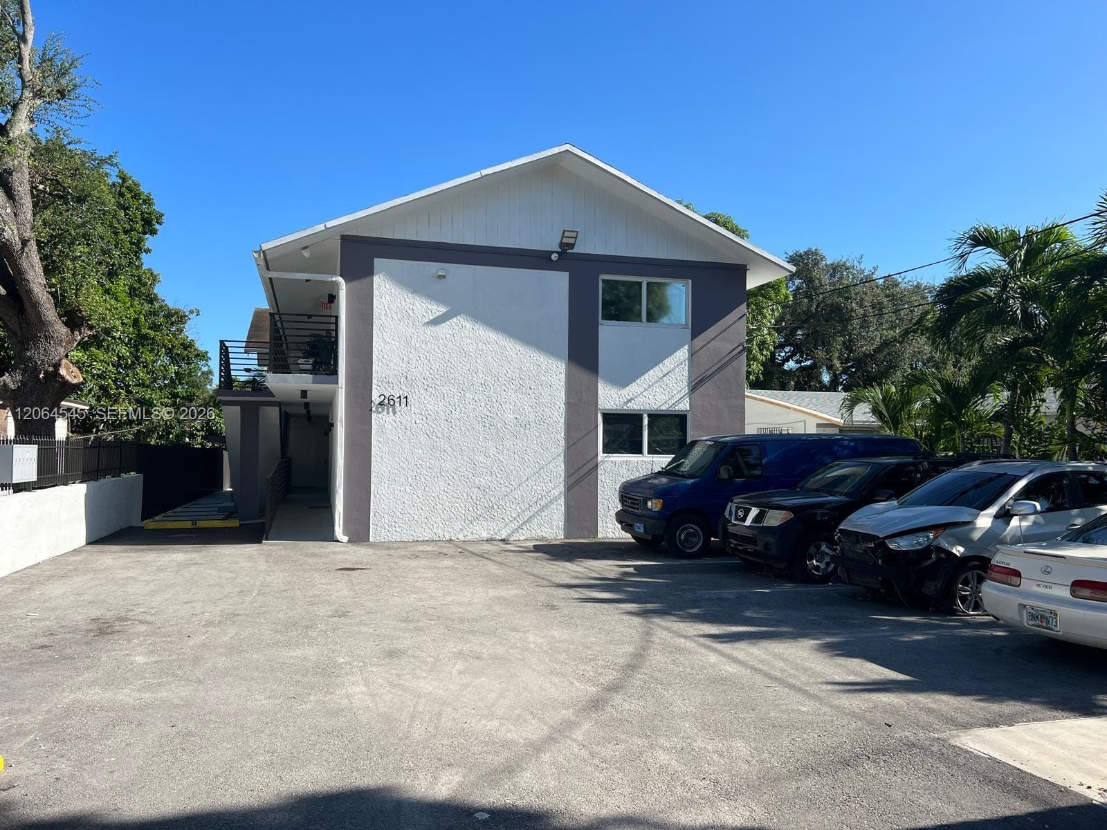2611 NW 32nd Street, Miami, FL 33142 photo 26
