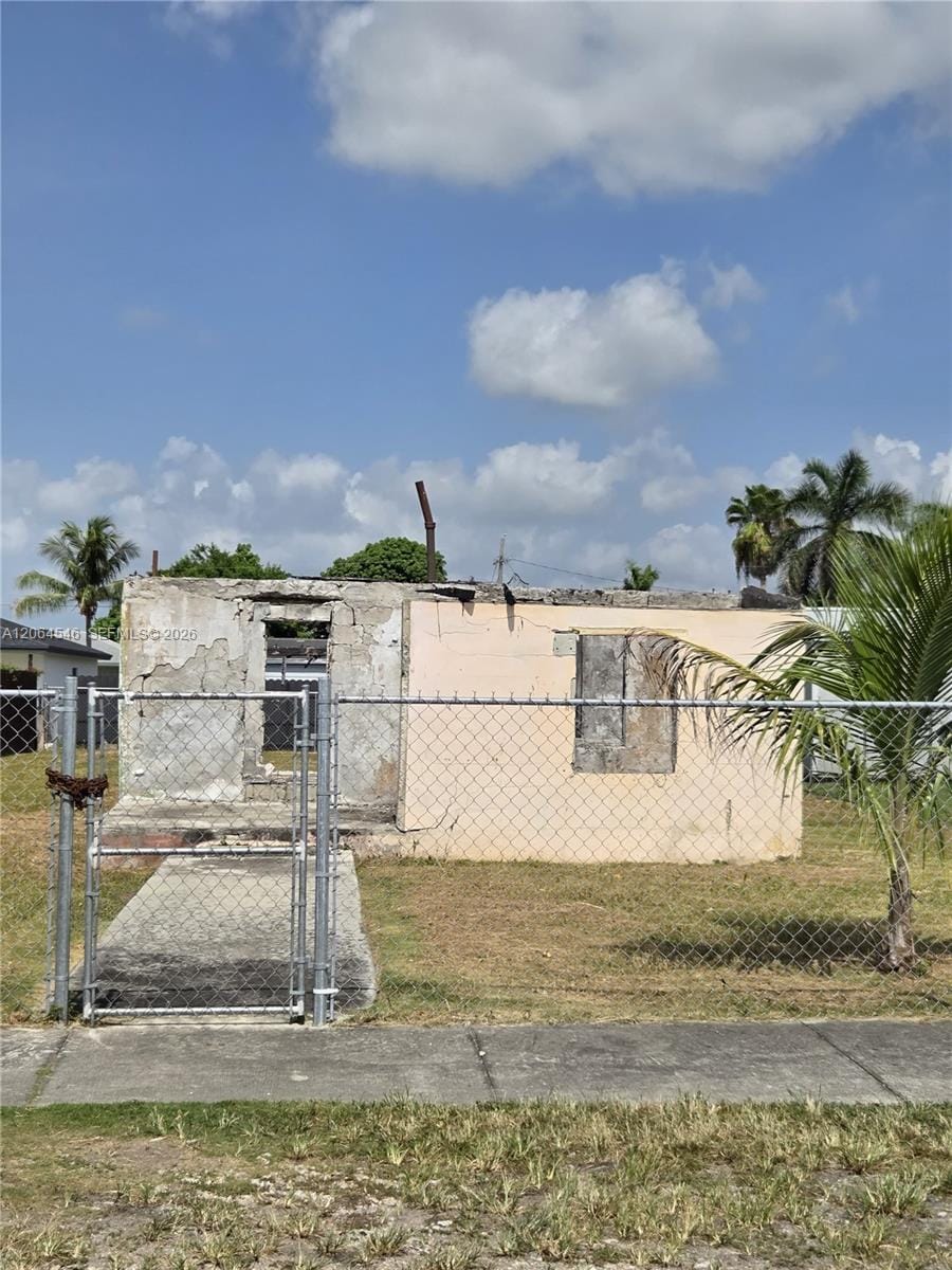 714 SW 11th Avenue, Homestead, FL 33030