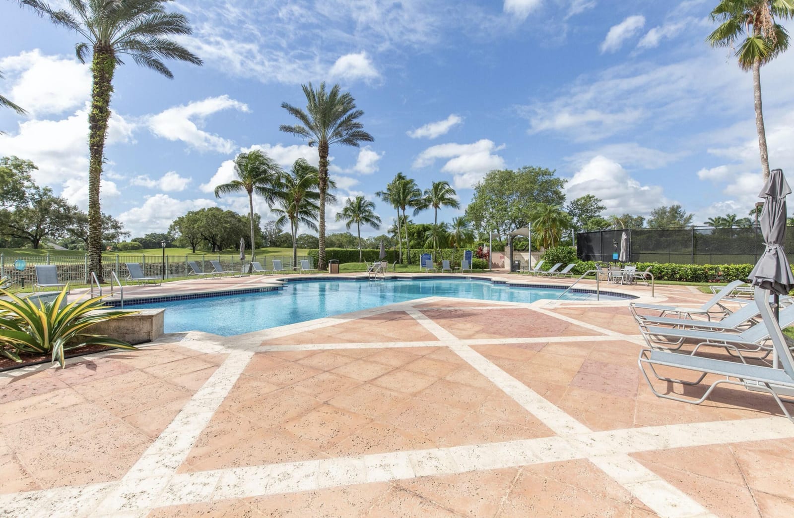 11790 SAINT ANDREWS Place 305, Wellington, FL 33414 photo 27