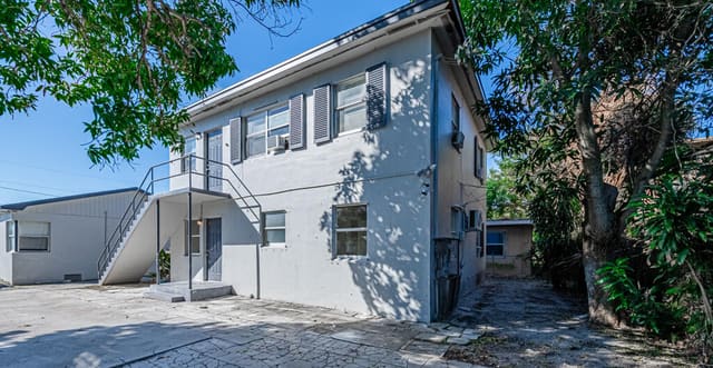 723 21ST Street B, West Palm Beach, FL 33407