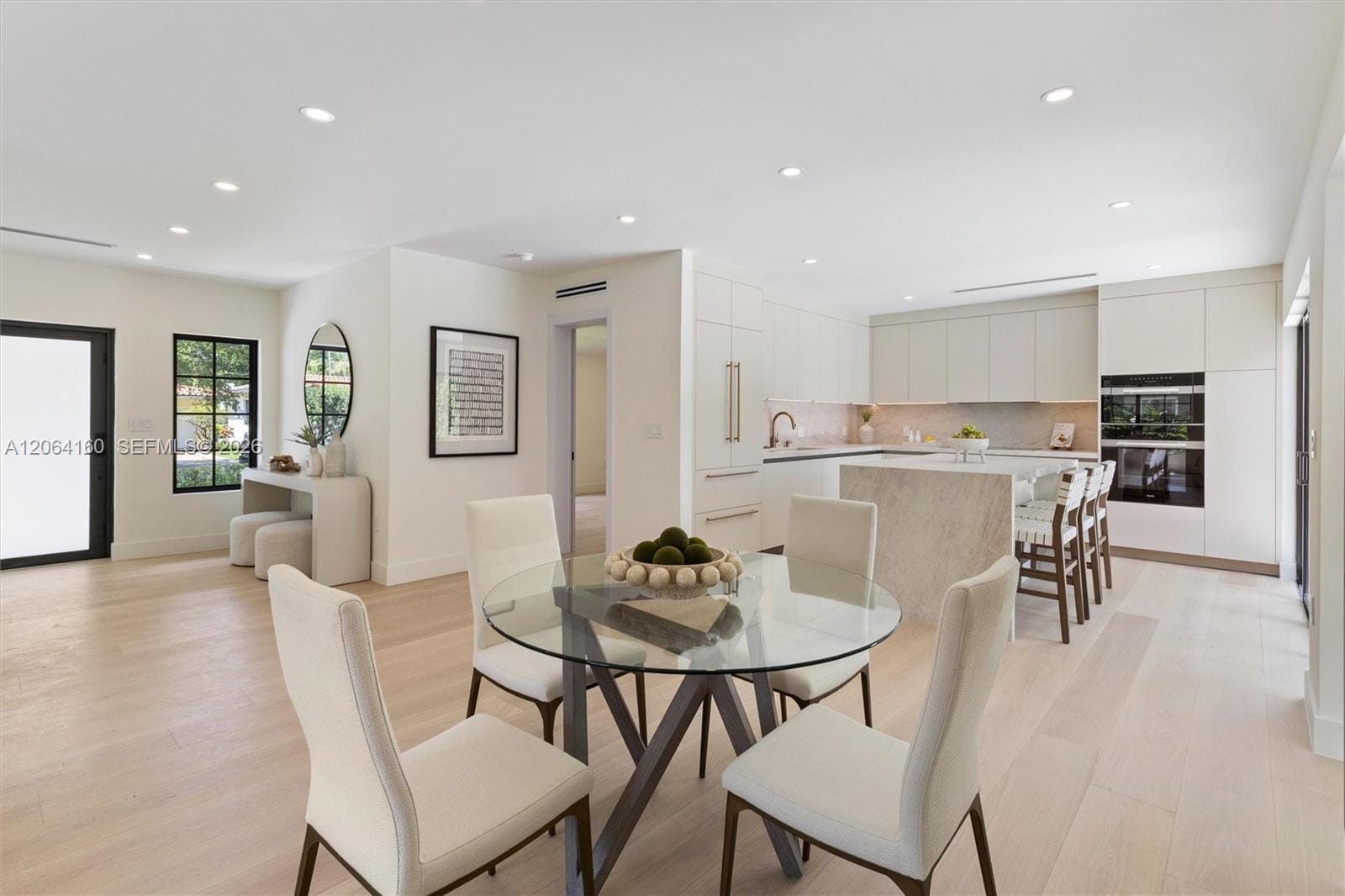 118 Sarto Avenue — photo 7