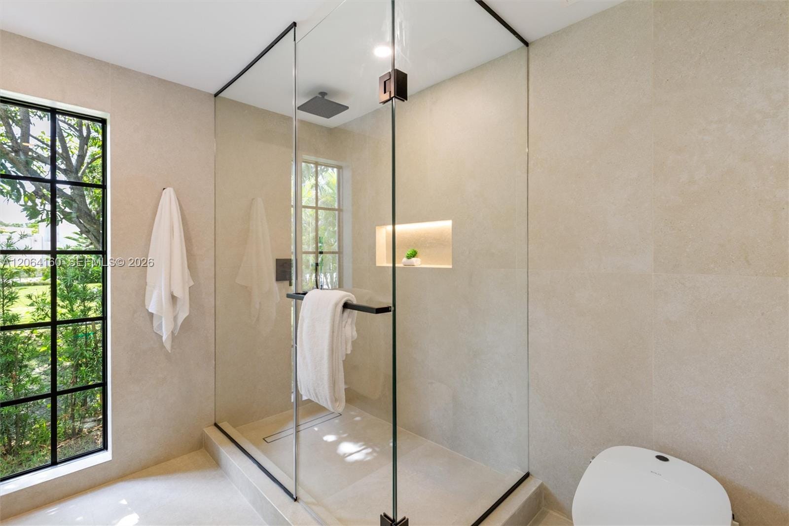118 Sarto Avenue — photo 12