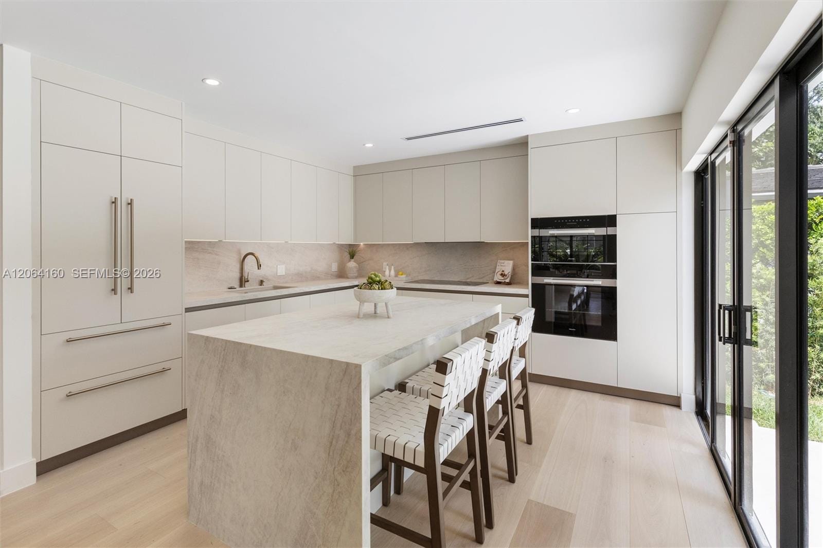 118 Sarto Avenue — photo 4