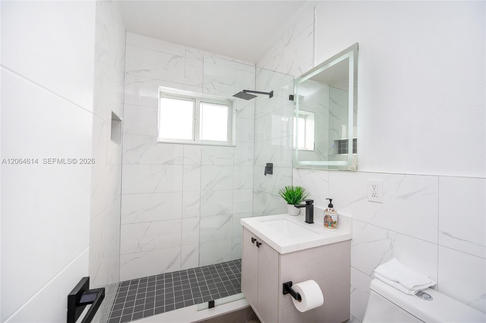 5505 NW 5th Court 5507 — photo 3