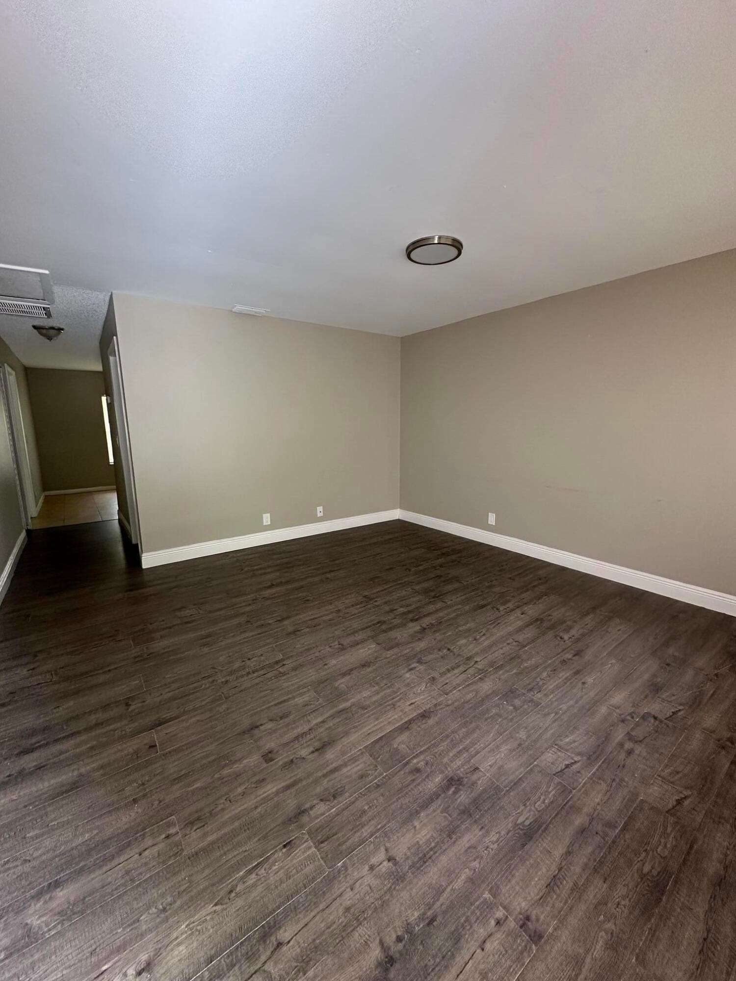4833 Serafica Drive 4845 — photo 2