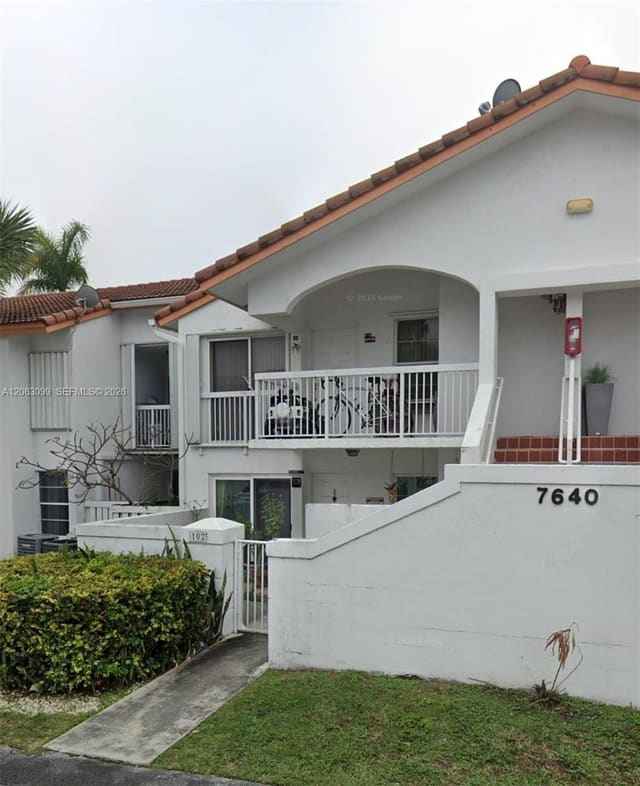 7640 SW 153rd Court 102, Miami, FL 33193