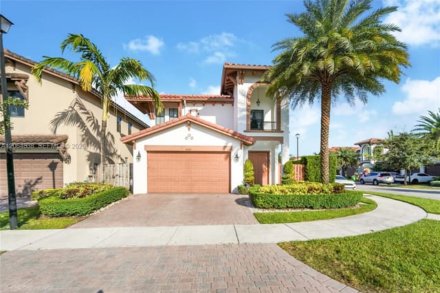 8723 NW 102nd Place, Grand Bay North, Doral, FL