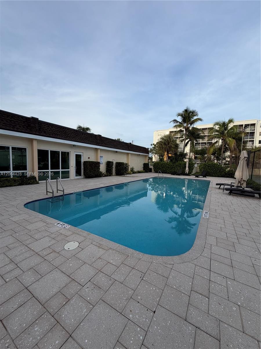 2761 NE 165th Terrace 27, North Miami Beach, FL 33160 photo 17