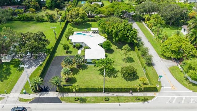 7240 Sunset Drive, Radcliffe Manor, Miami, FL