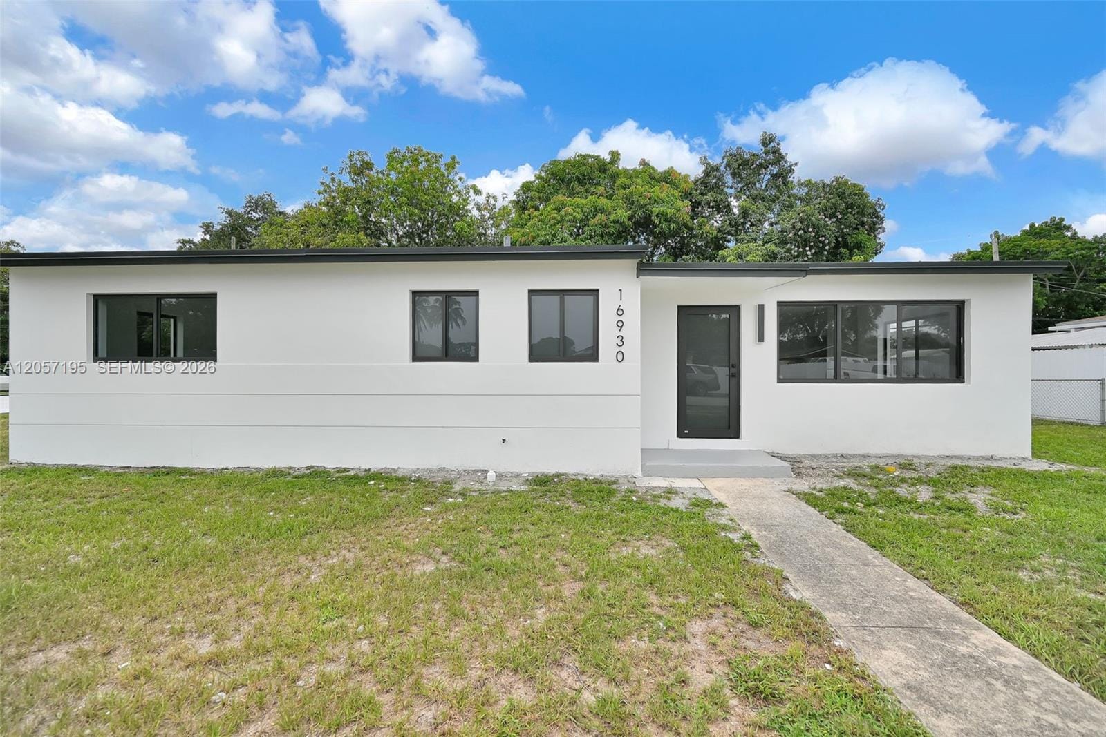 16930 NW 37th Place, Miami Gardens, FL 33055 photo 2