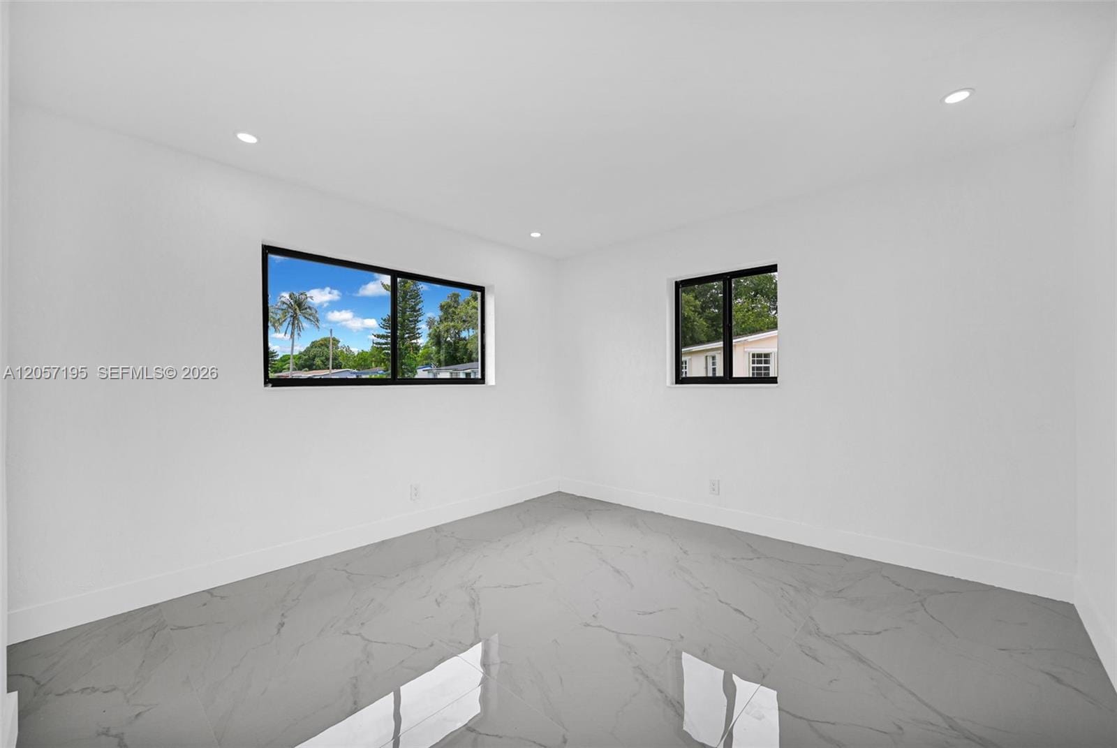 16930 NW 37th Place, Miami Gardens, FL 33055 photo 13