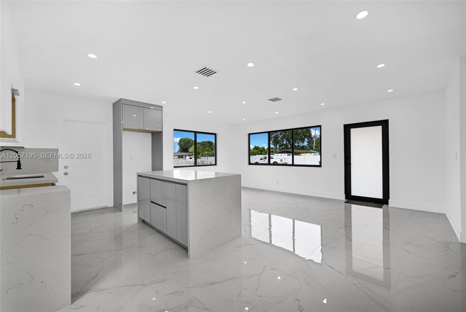 16930 NW 37th Place, Miami Gardens, FL 33055 photo 10