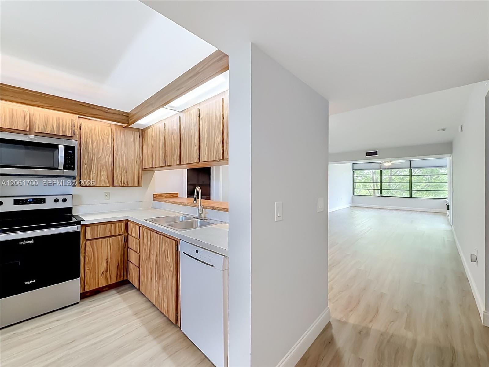 1713 Whitehall Drive 404, Davie, FL 33324 photo 16