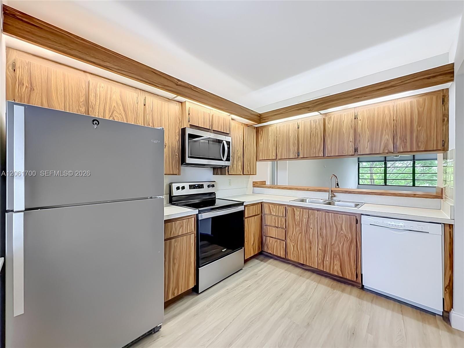 1713 Whitehall Drive 404, Davie, FL 33324 photo 23