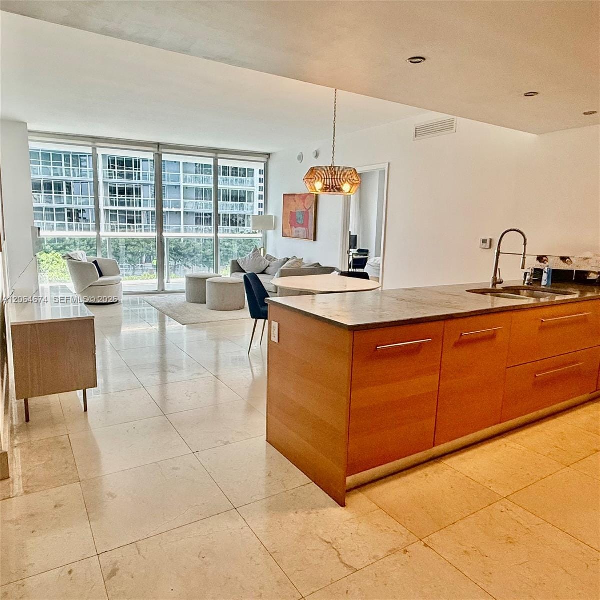 475 Brickell Avenue 1609 — photo 5