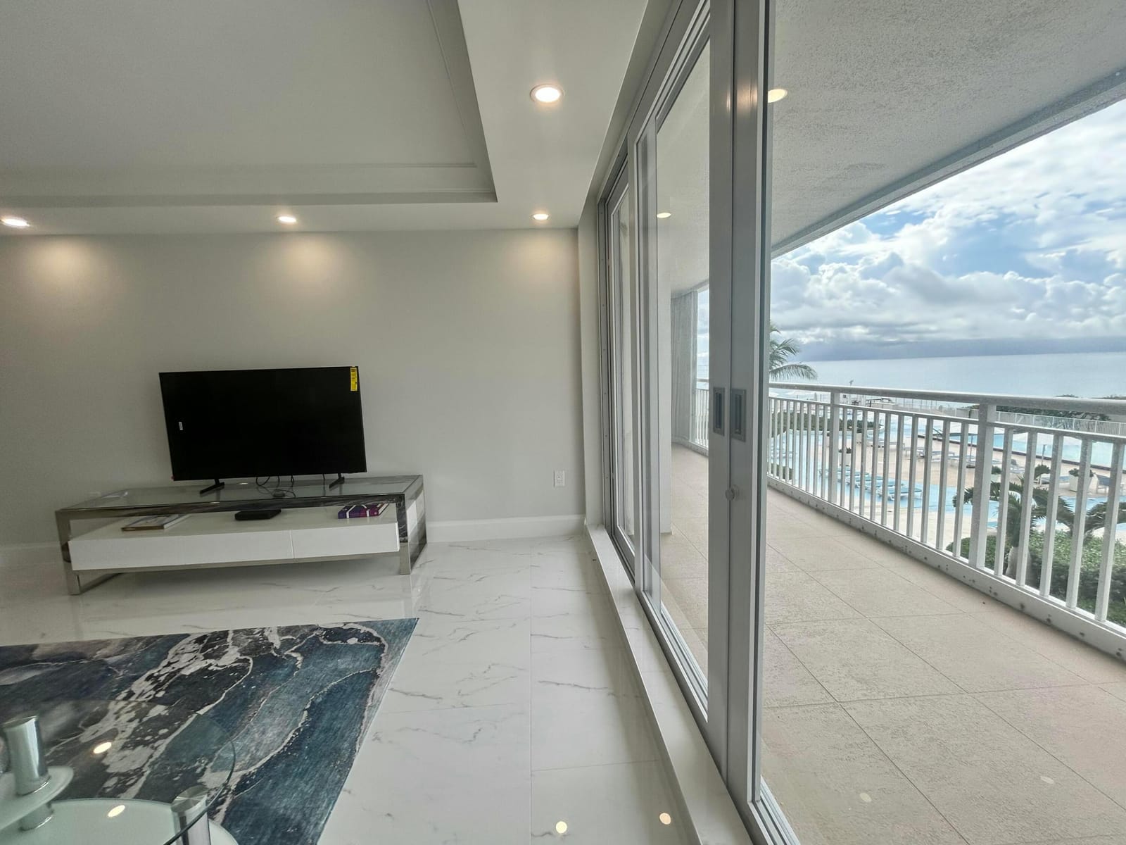 3546 S Ocean Boulevard 405 — photo 3