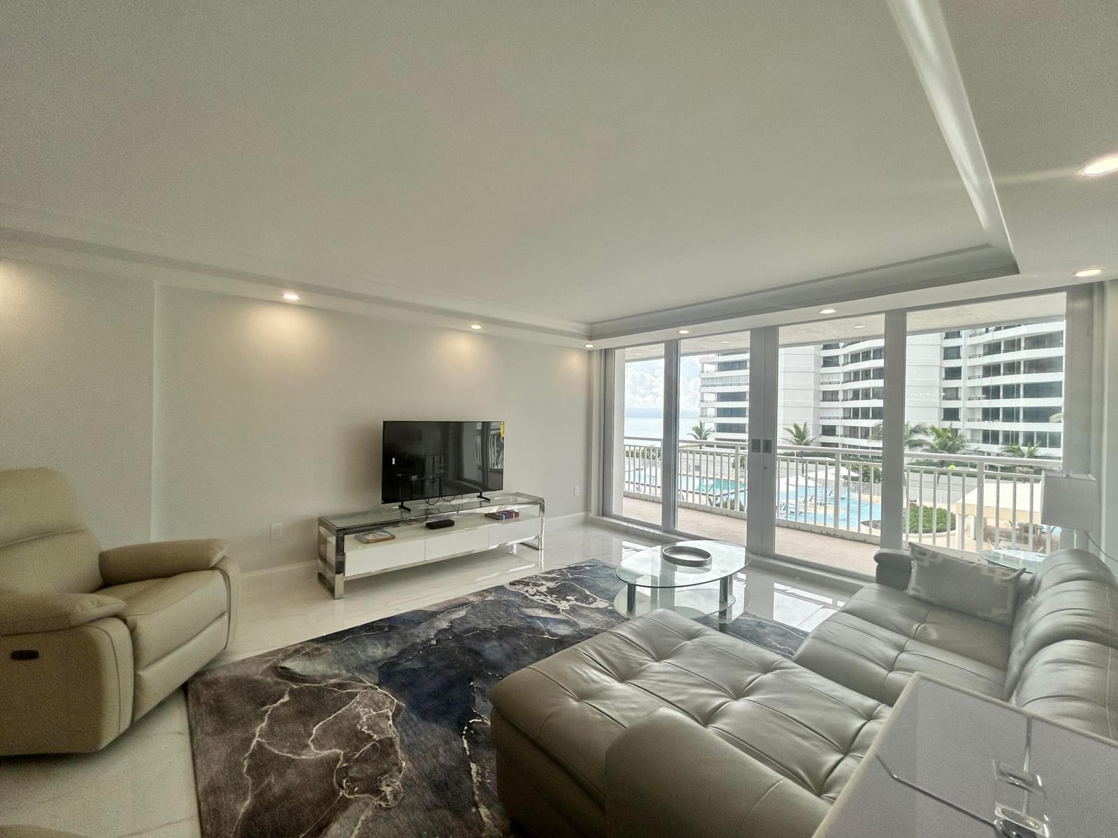 3546 S Ocean Boulevard 405 — photo 4
