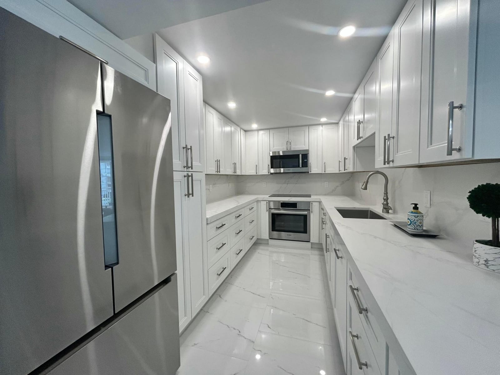 3546 S Ocean Boulevard 405 — photo 10
