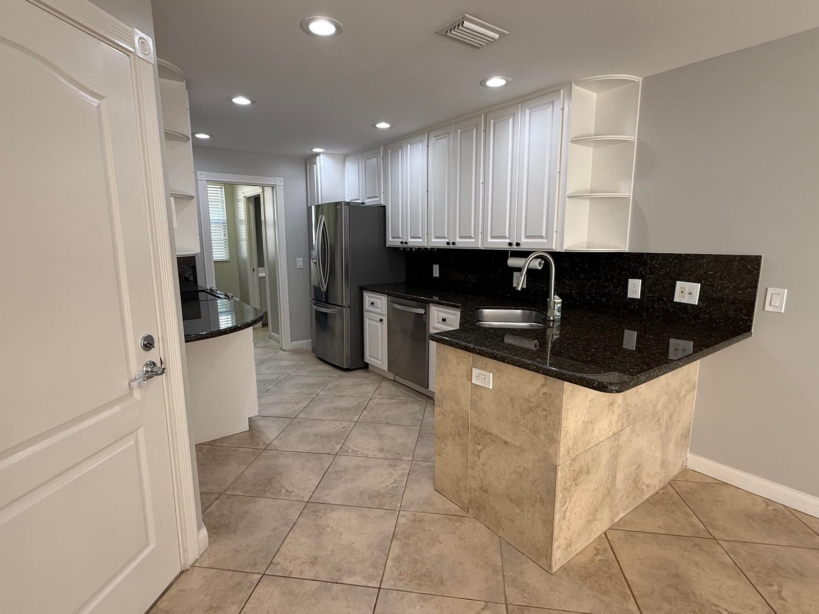 230 FORTUNA Drive — photo 11