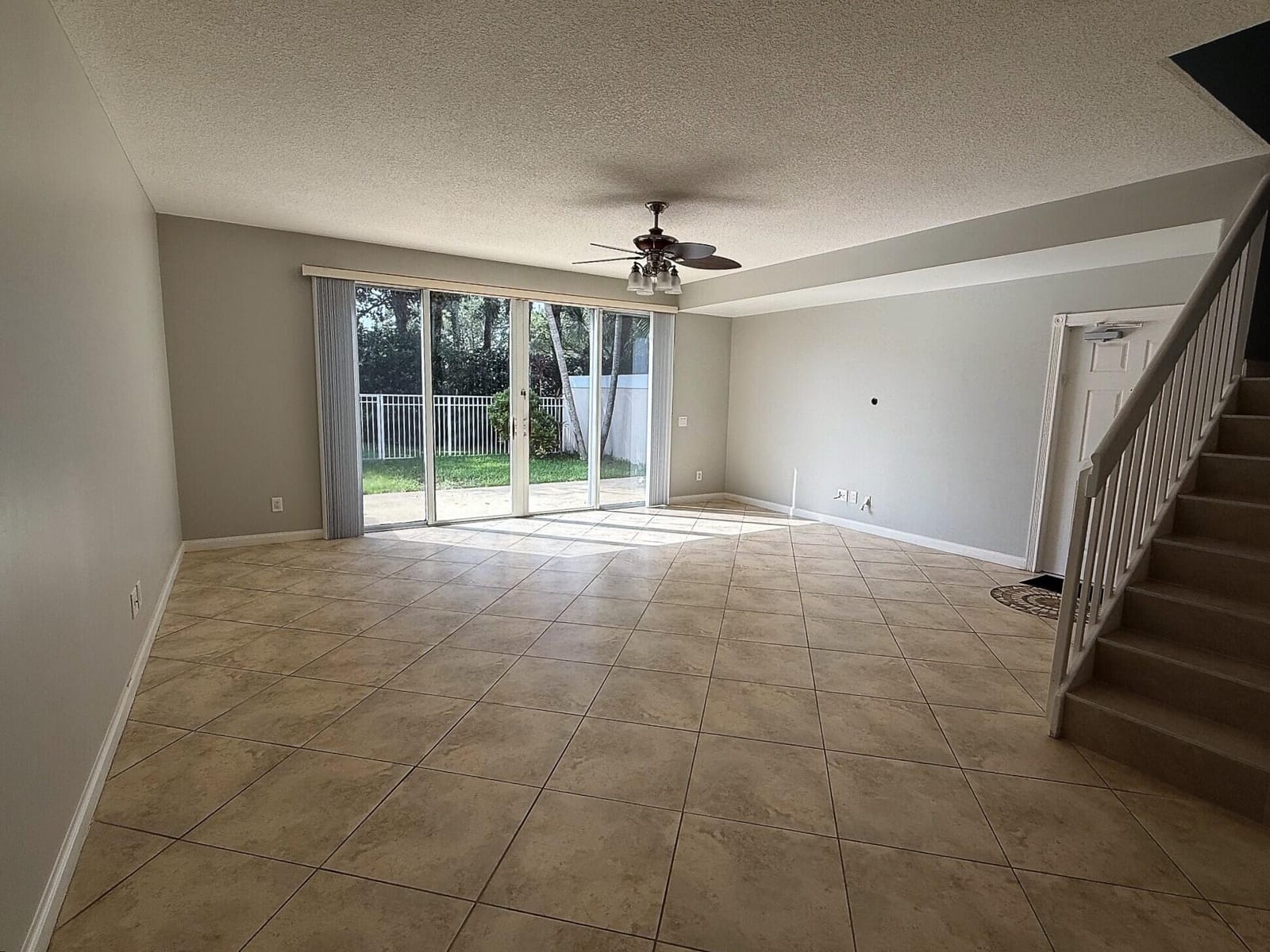 230 FORTUNA Drive — photo 6