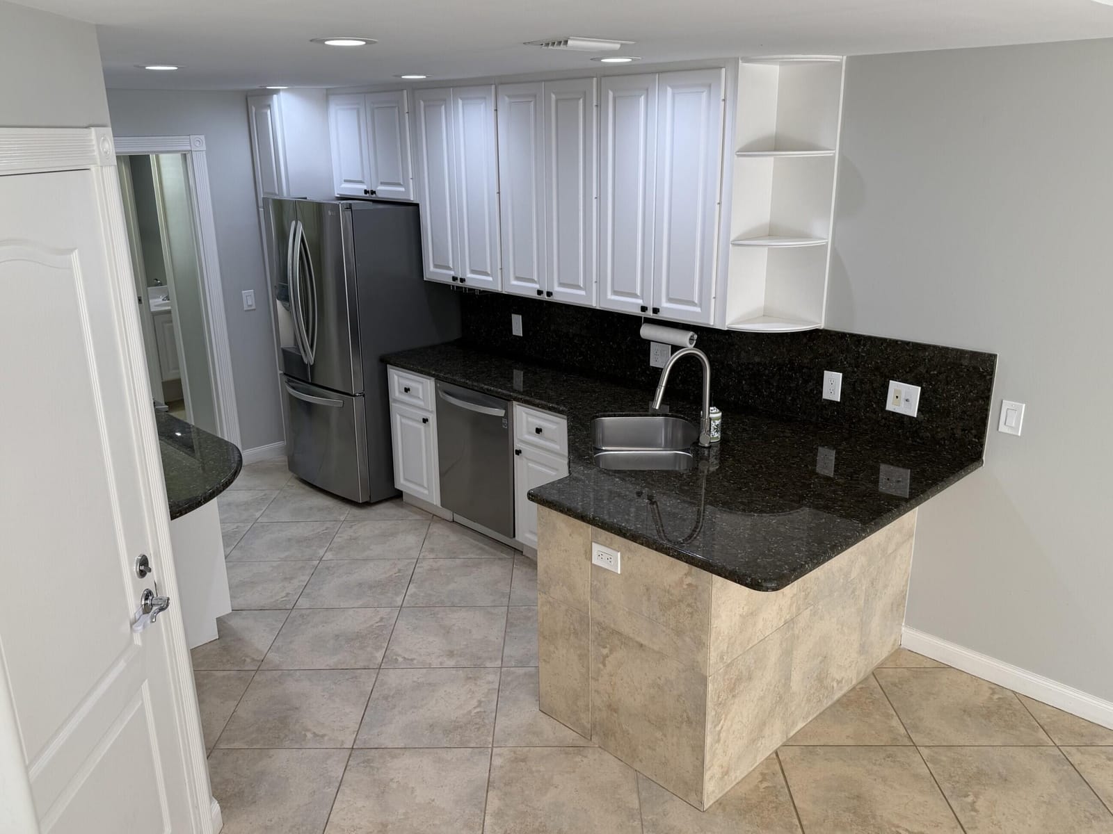 230 FORTUNA Drive — photo 10