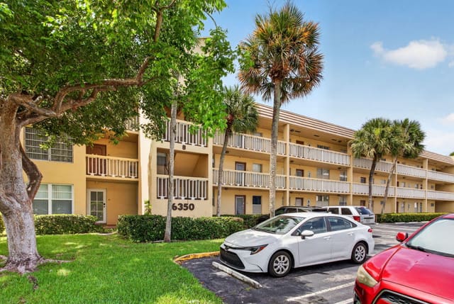 6350 NW 62ND Street 201, Bermuda Club Three Condo, Tamarac, FL