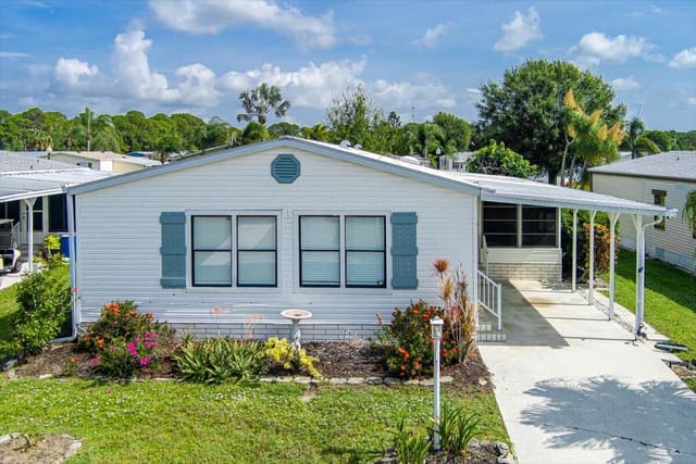 222 Sandy Bottom Place, Tropical Isles, Fort Pierce, FL