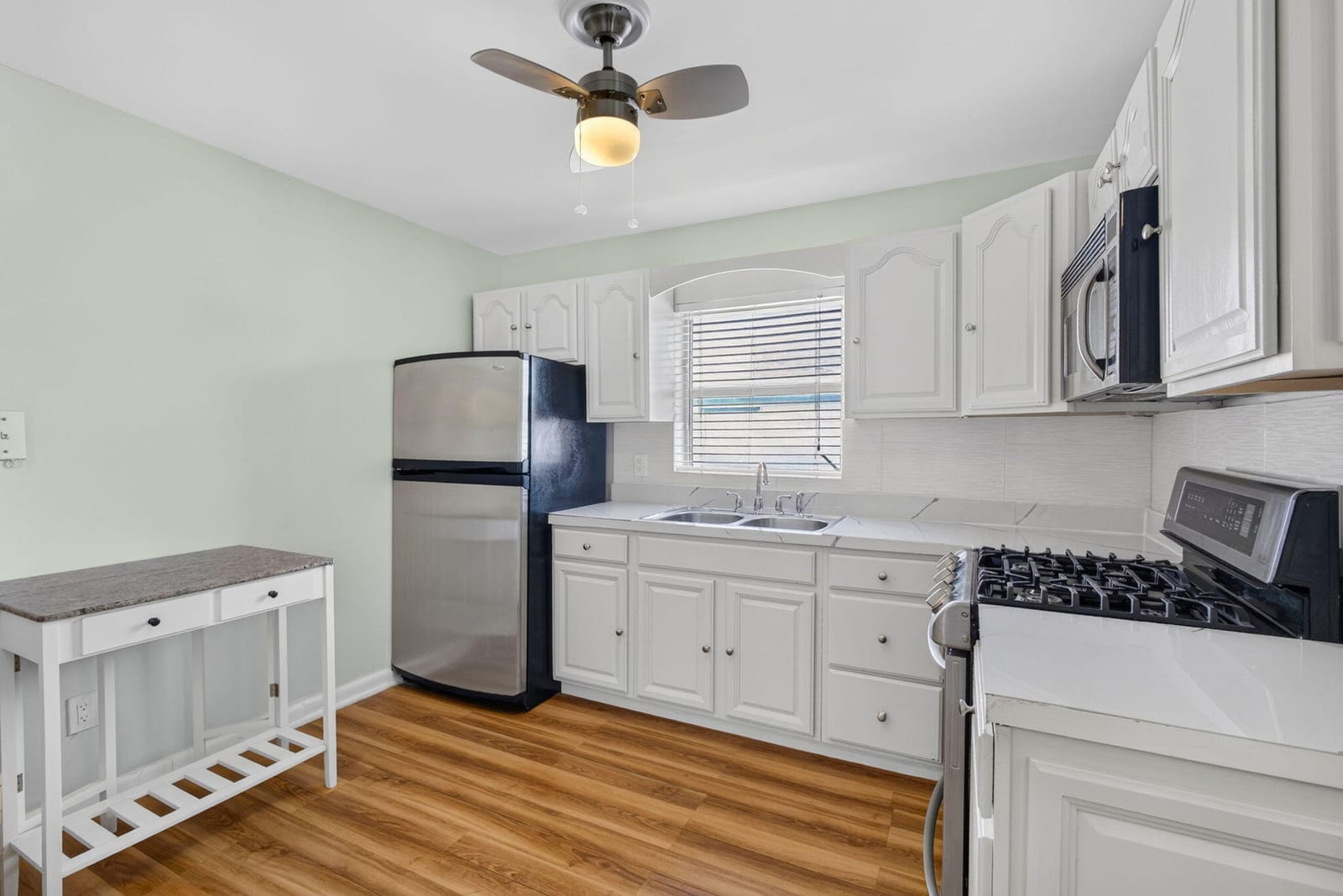 1547 W 10TH Street, Riviera Beach, FL 33404 photo 14