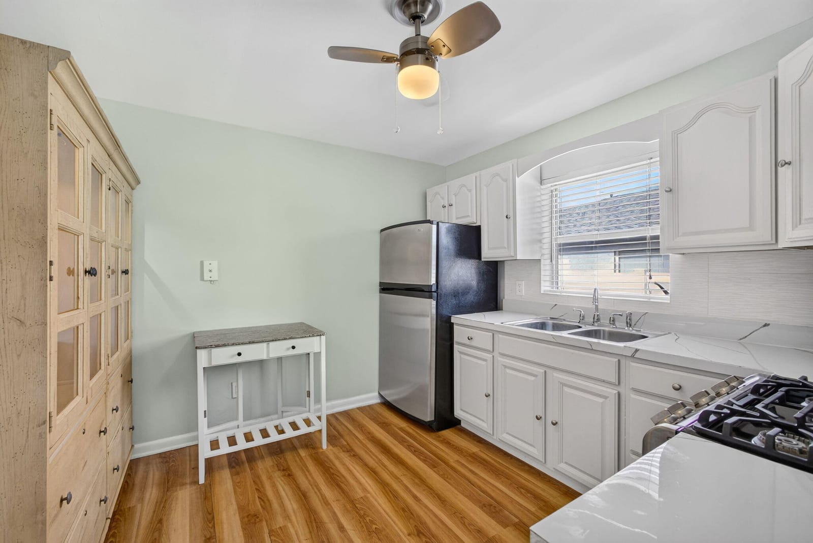 1547 W 10TH Street, Riviera Beach, FL 33404 photo 15