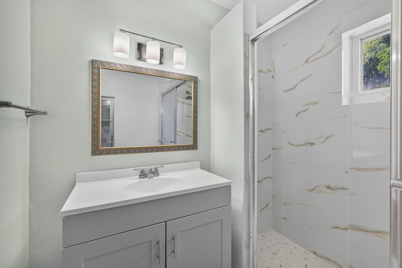 1547 W 10TH Street, Riviera Beach, FL 33404 photo 25