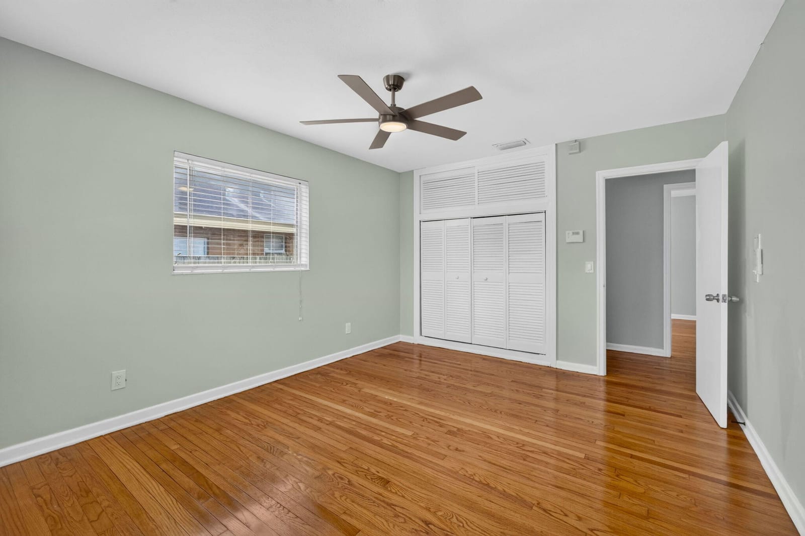 1547 W 10TH Street, Riviera Beach, FL 33404 photo 28