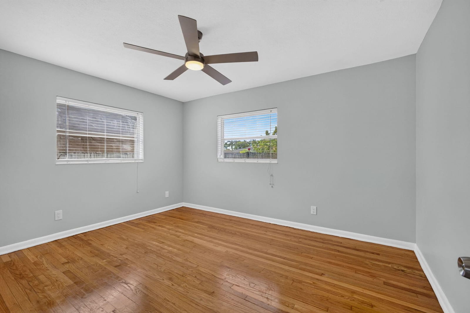 1547 W 10TH Street, Riviera Beach, FL 33404 photo 29