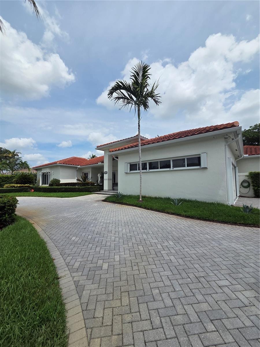 8235 SW 85th Terrace — photo 3