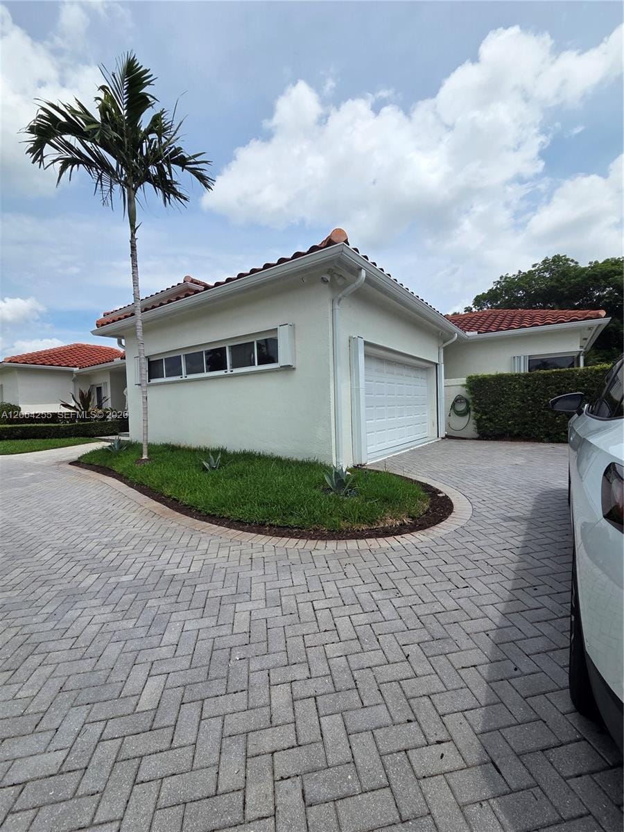 8235 SW 85th Terrace — photo 4
