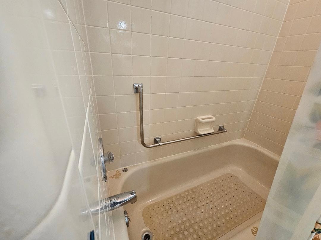 7680 SE Shenandoah Drive, Hobe Sound, FL 33455 photo 17