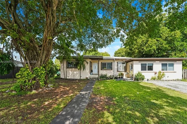 350 To To Lo Chee Drive, sold in ZIP 33010, Hialeah, FL