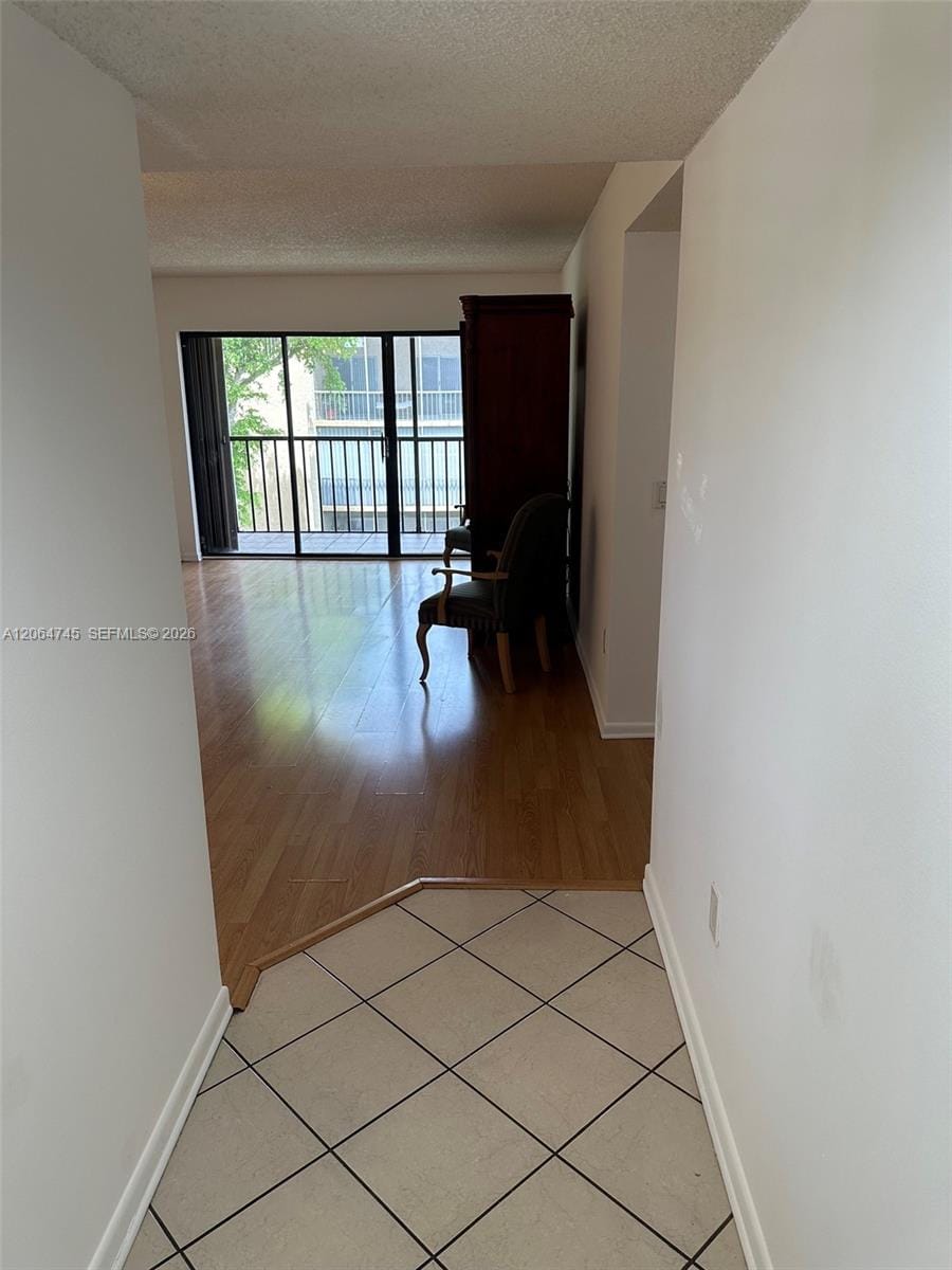 8415 SW 107th Avenue 303W, Miami, FL 33173 photo 2
