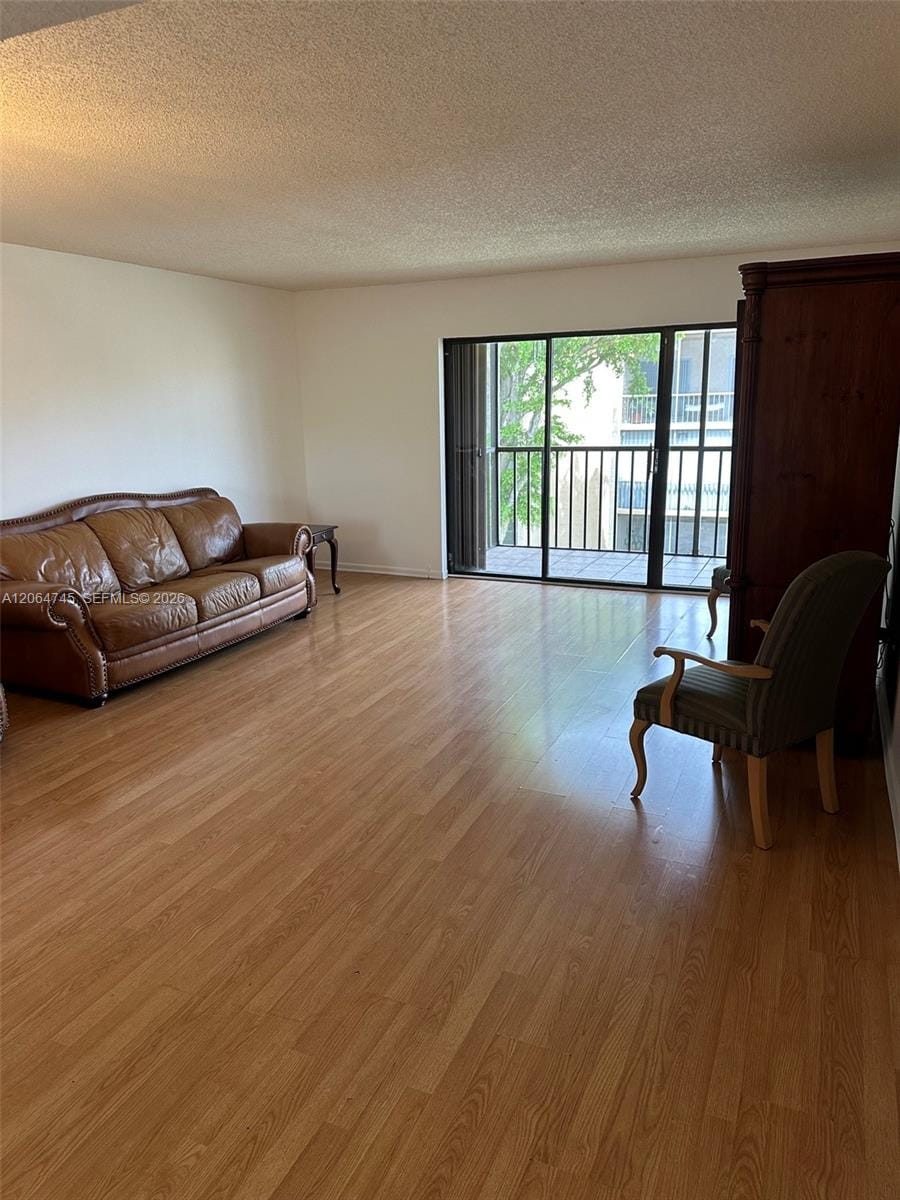 8415 SW 107th Avenue 303W, Miami, FL 33173 photo 6