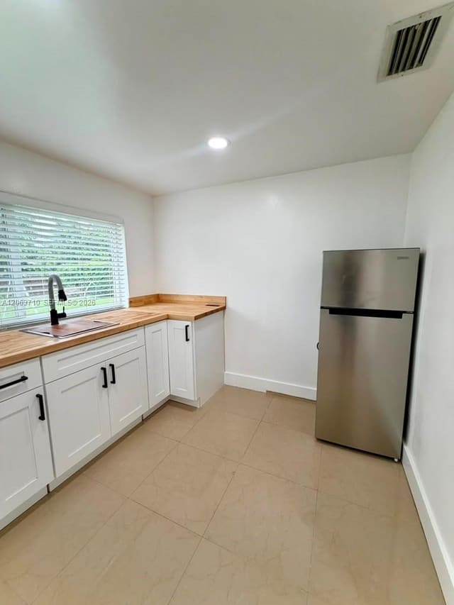 117 NE 115th Street 1, Miami, FL 33161