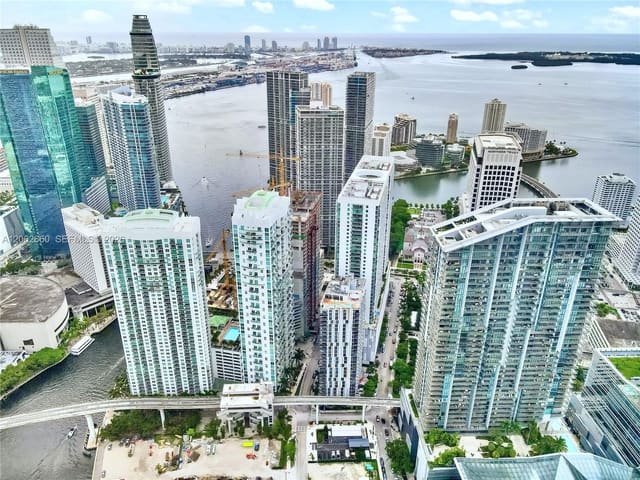 31 SE 6th Street 1708, Miami, FL 33131