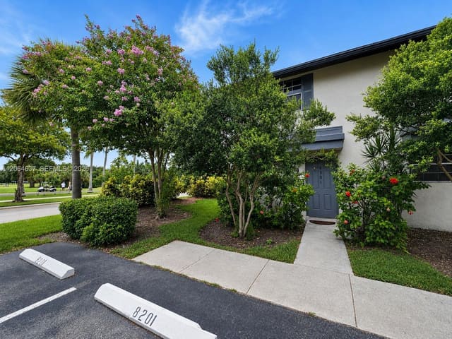 8201 Fairway Road 8201, Sunrise, FL 33351