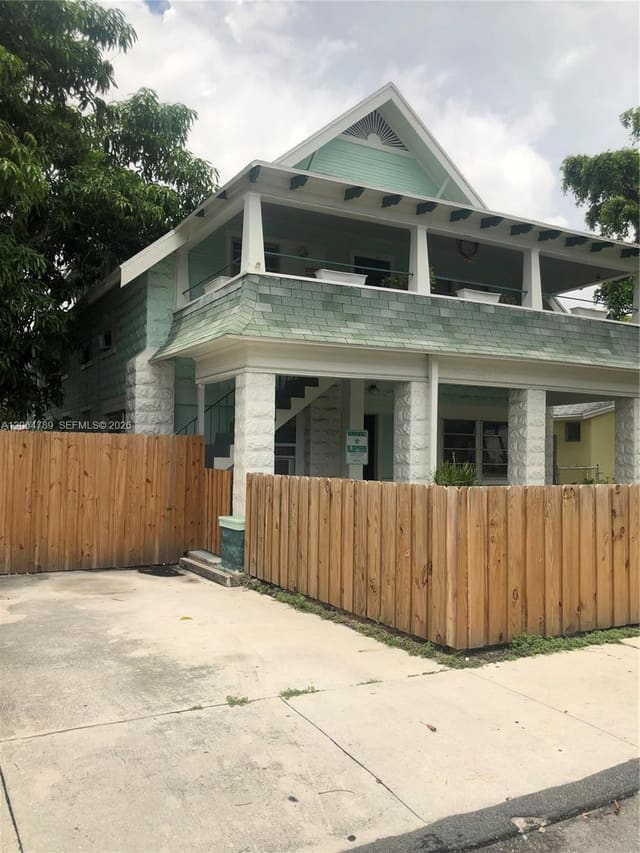 605 S J Street 2, Lake Worth, FL 33460