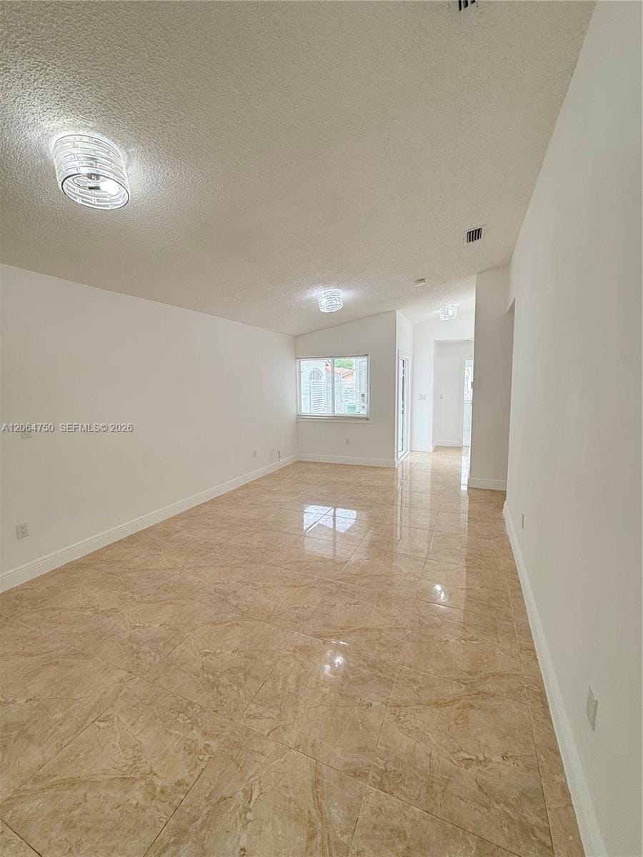 2854 W 75th Terrace — photo 5