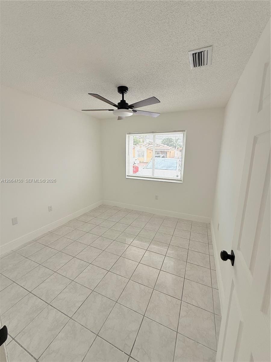 2854 W 75th Terrace — photo 7