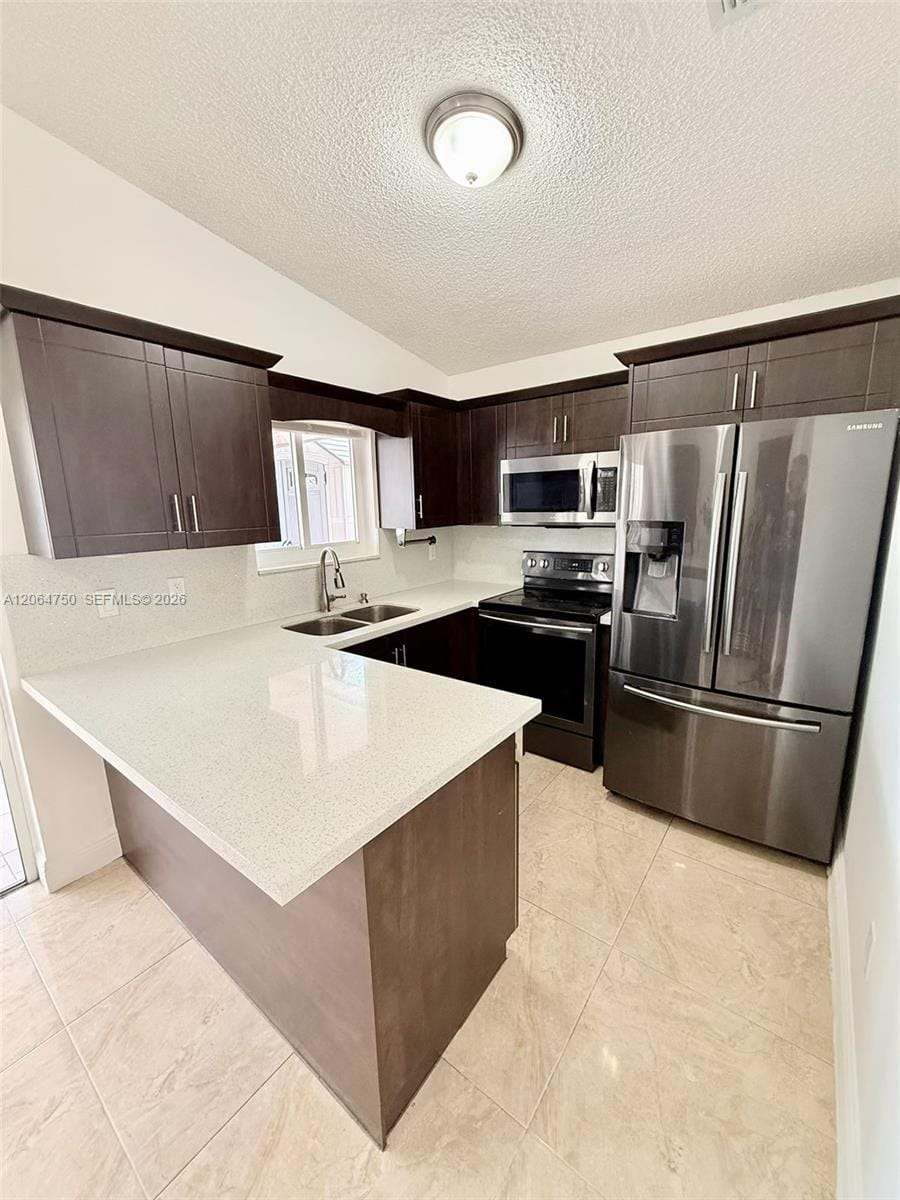 2854 W 75th Terrace — photo 10