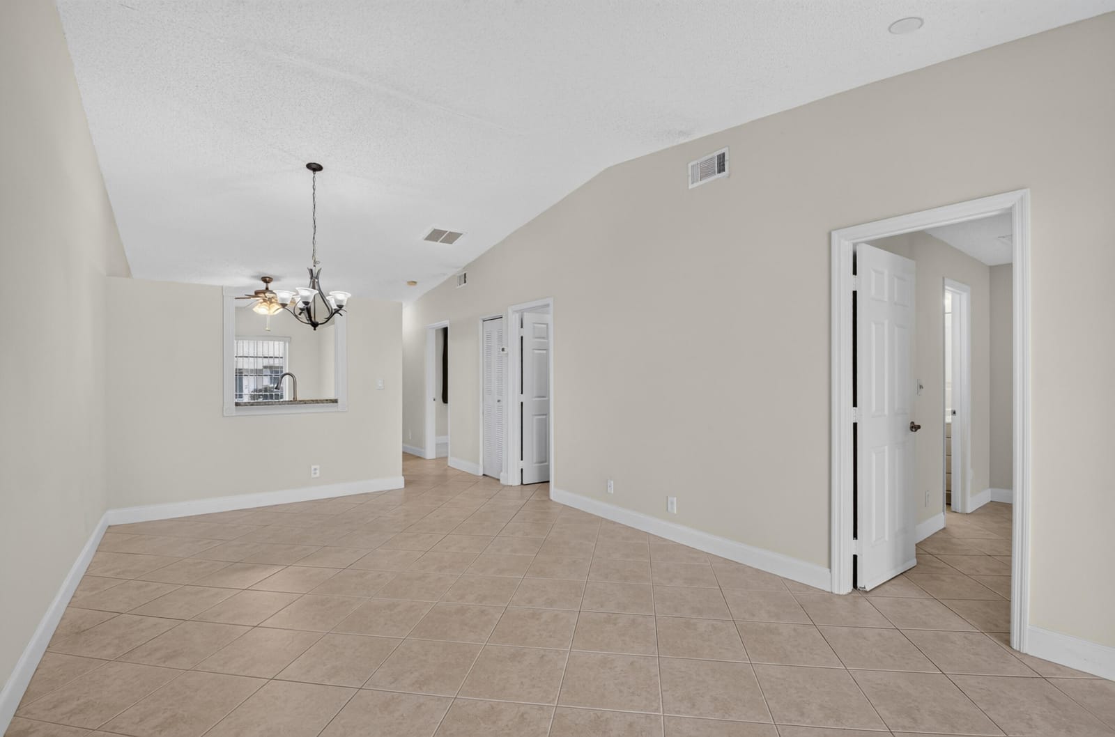 18773 ARGOSY Drive — photo 6